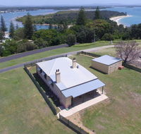 Yamba Pilot Cottage 2 - pets welcome - close to beach - Yamba Accommodation
