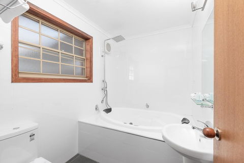 Yarra Valley Motel - Yamba Accommodation 3
