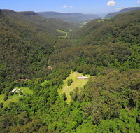 Yeola - Lush location with river access - Yamba Accommodation