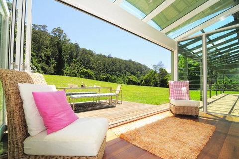 Yeola - Lush Location With River Access! - Yamba Accommodation 3