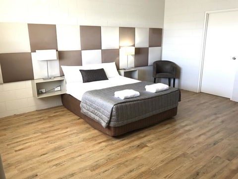 Yongala Lodge By The Strand - Yamba Accommodation 3