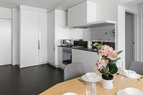 A 2BR Apt Near Shrine Of Remembrance FREE Parking - Yamba Accommodation 4