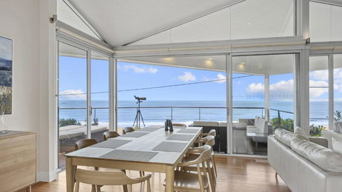 A Beachside Getaway - 8 - Yamba Accommodation 0