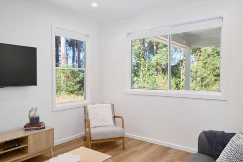 A Coastal Hideaway - Yamba Accommodation 3