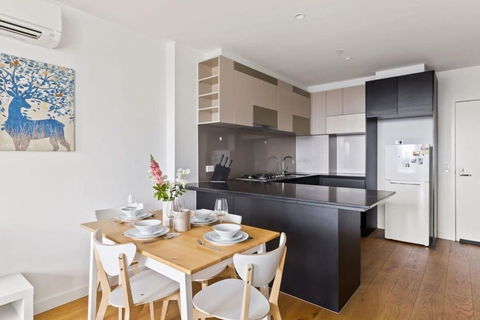 A Comfy 2BR Apt W City Views Near Southern Cross - Yamba Accommodation 3
