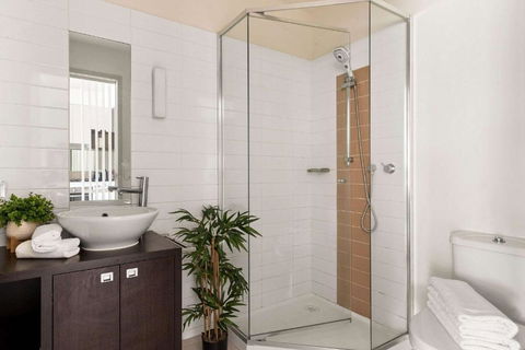 A Cozy & Modern Apt Near To Flemington Races - Yamba Accommodation 4