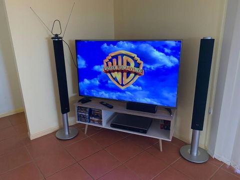 A Picturesque 3 Bedroom House With Splendid Views - Yamba Accommodation 2