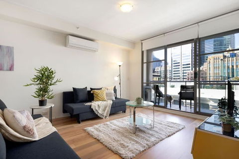 A Stylish & Bright Suite Next To Darling Harbour - Yamba Accommodation 3