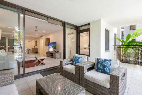 A Well-deserved Beachside Resort Retreat - Yamba Accommodation 3