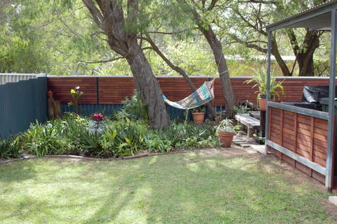 Abbey Beach Cottage - Yamba Accommodation 0