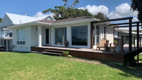 Absolute Beach Front - Yamba Accommodation 0
