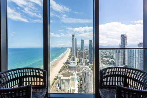 Absolute Oceanview BeachFront 2BR Apt - Yamba Accommodation 3