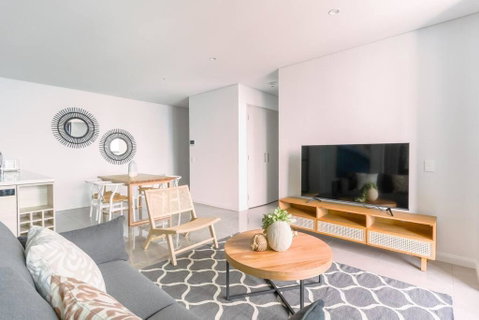 Absolute Oceanview BeachFront 2BR Apt - Yamba Accommodation 4