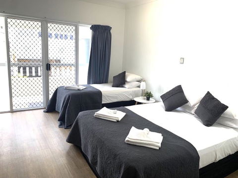 Accommodation @ 134 Denham - Yamba Accommodation 1