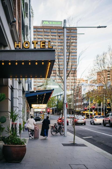 Ace Hotel Sydney - Yamba Accommodation 3