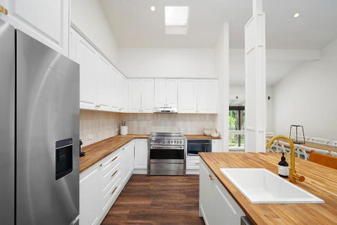 Acreage Estate -Ponies -Tennis Court -Spa - Yamba Accommodation 2