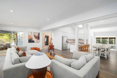 Acreage Estate -Ponies -Tennis Court -Spa - Yamba Accommodation 3