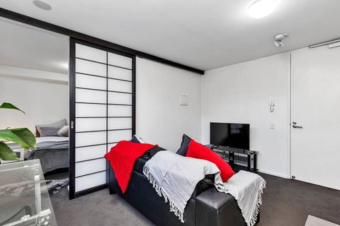 Adelaide CBD, East End Delight! Wifi, Central, Cafe - Yamba Accommodation 0