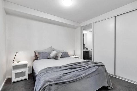 Adelaide CBD, East End Delight! Wifi, Central, Cafe - Yamba Accommodation 1