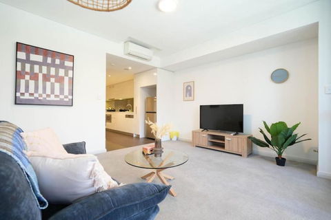 Adorable One Bedroom APT In Heart Of WWP - Yamba Accommodation 1