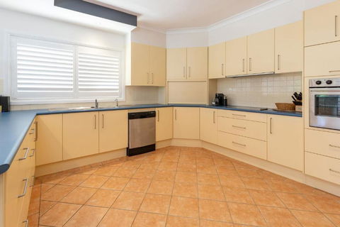 Adriatic 4 - Yamba Accommodation 4