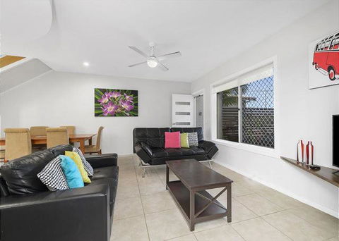 Adrift, 5B Scott Street - Yamba Accommodation 4