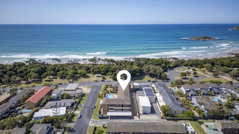 Affordable, Pool, Spa, Beach, Bbq, Sleeps 4 - Yamba Accommodation 1