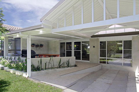 A Perfect Stay - Mi Casa - Yamba Accommodation 4