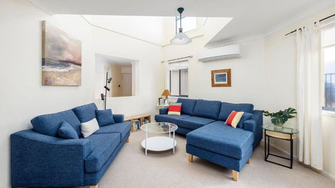 Absolute Oceanfront Portovenere - Yamba Accommodation 2