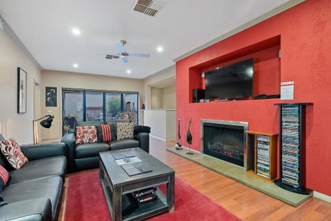 About Time Retreats- Studio Seven - Yamba Accommodation 2