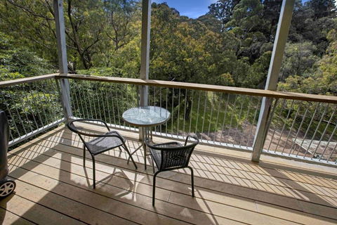 A Wood Haven - Yamba Accommodation 3