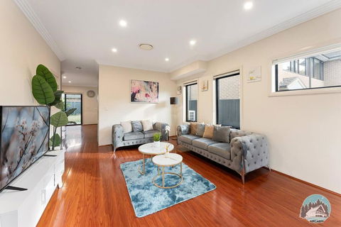 Aircabin - Carlingford - Sydney - 4 Beds House - Yamba Accommodation 0