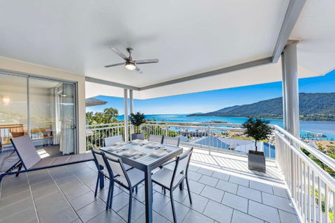 Airlie Beach Ocean Views & Resort Living @ 231 - Yamba Accommodation 0