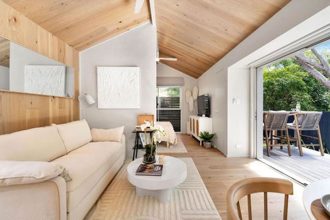 Akora Cabin At Hyams Beach - Yamba Accommodation 3
