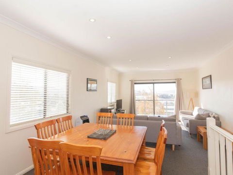 Alaska 1 8 Poley Cow Lane - Yamba Accommodation 4
