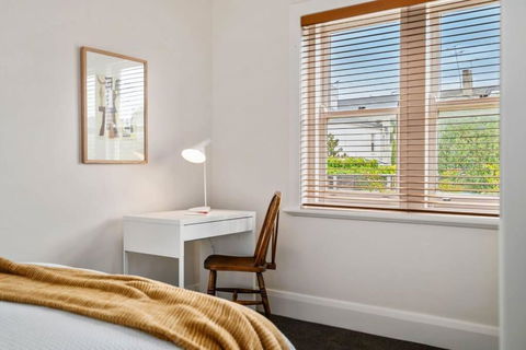 Albert Park Art Deco Gem Sleeps 5 Bevan 4 - Yamba Accommodation 4