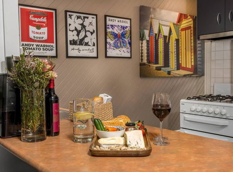 Albert Park Bayside Brilliance GRHM - Yamba Accommodation 3