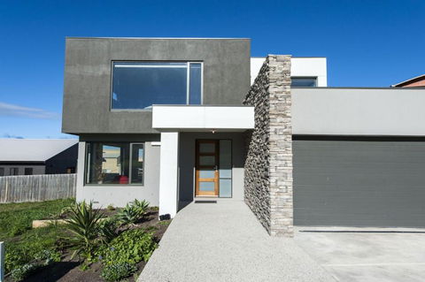 Albion - Yamba Accommodation 2