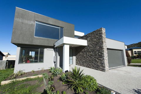 Albion - Yamba Accommodation 3