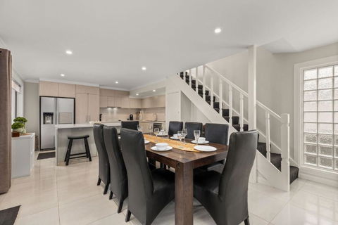 Albion Blue By Experience Jervis Bay - Yamba Accommodation 3