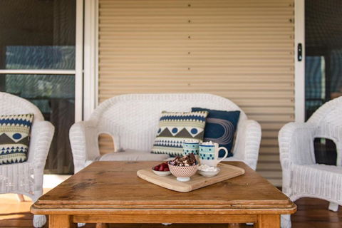 Aldinga Bay Bungalow Ocean View Retreat - Yamba Accommodation 4