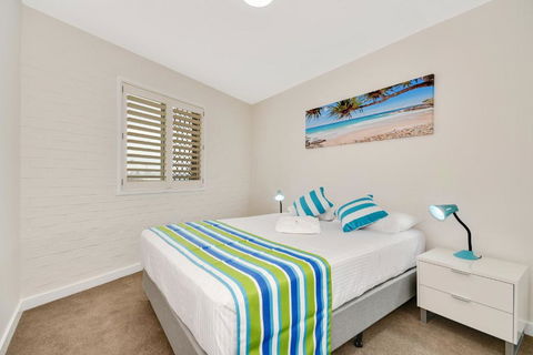 Alex Beach Apt Bilgola4 - Yamba Accommodation 1
