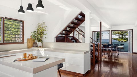 Allawah Cottage - Most Popular Beach House - Yamba Accommodation 3