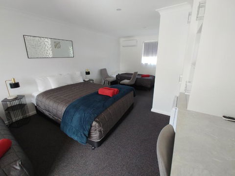 Almond Inn Motel - Yamba Accommodation 1