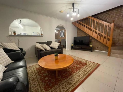 Aloha Adelaide - Yamba Accommodation 3