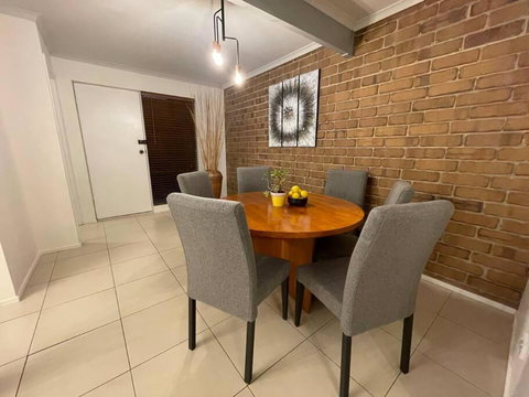 Aloha Adelaide - Yamba Accommodation 4
