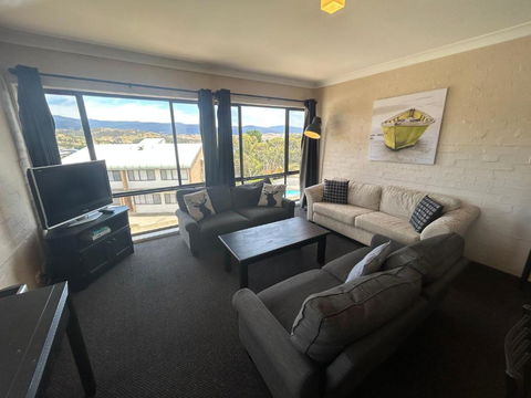 Alpine Mountain View 44 - Yamba Accommodation 3