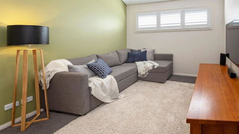 Alpine Snow Angels Retreat - Yamba Accommodation 4