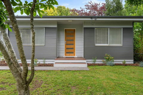 Alpine View Cottage - Yamba Accommodation 1