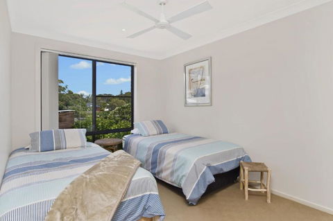 Amara 6 Wesley Avenue - Yamba Accommodation 3